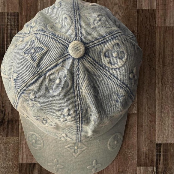 Louis Vuitton Light Blue Denim Monogram Cap with Yellow Strap - Picture 2 of 5